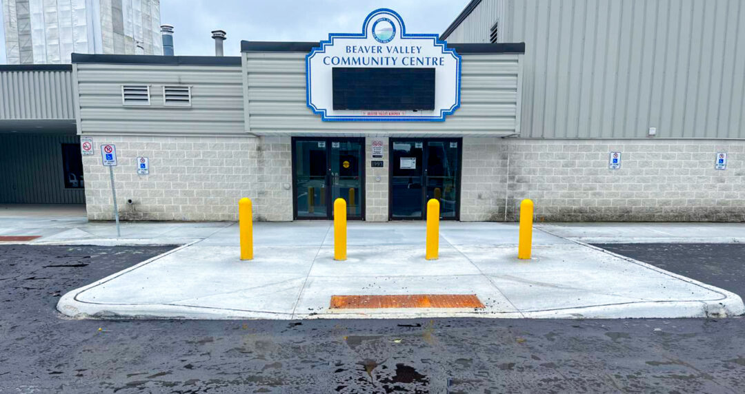 Beaver Valley Community Centre Parking Lot